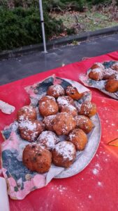 Lees meer over het artikel Jaarafsluiting en oliebollenfeest 2023