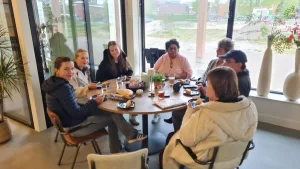 Lees meer over het artikel Leerlingen JFC verrassen vrijwilligers Bronveld
