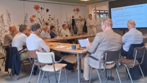 Lees meer over het artikel SGP-fractie op werkbezoek: de buurt als een boom